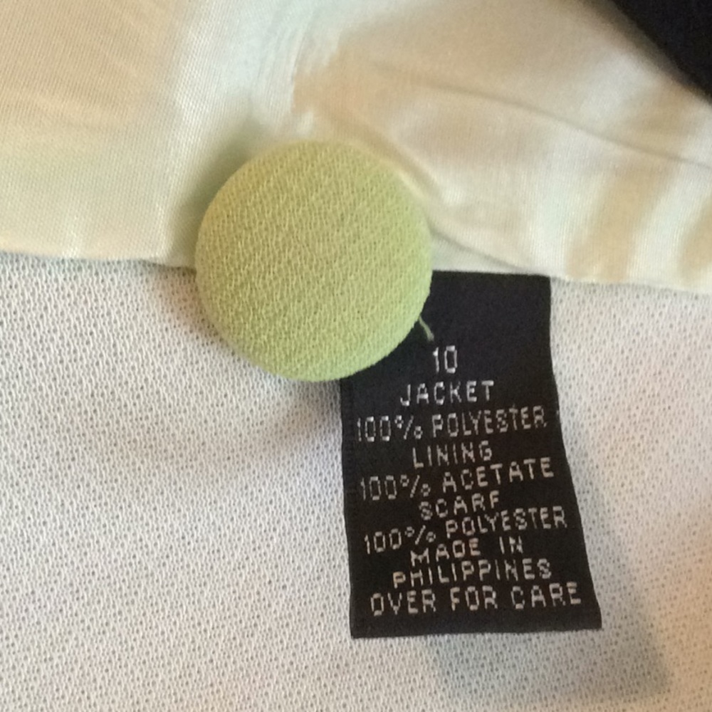 LIME GREEN DRESS SUIT JACKET & BLACK SKIRT - Picture 5 of 6